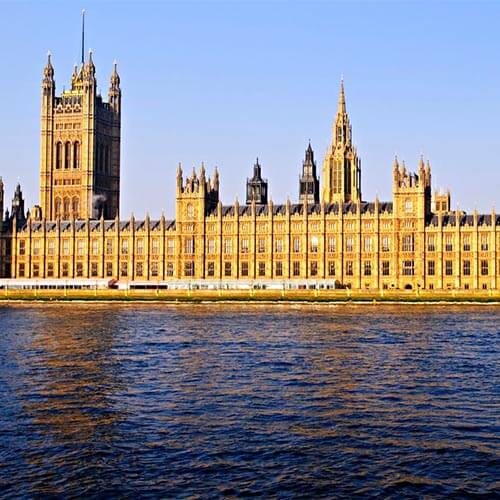External shot of the Houses of Parliament