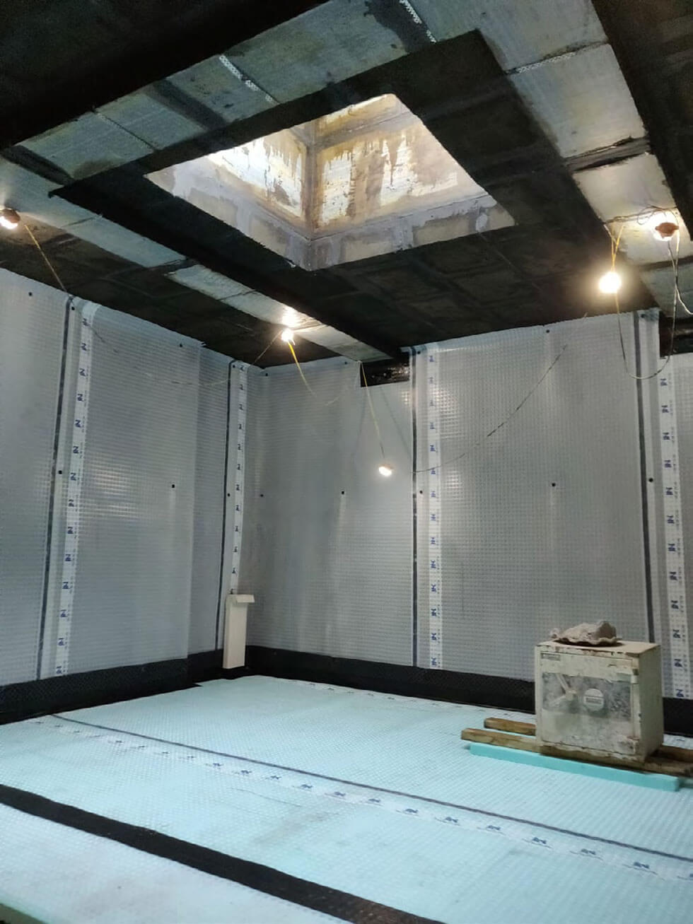 Cavity-Drain-Membrane-Installation